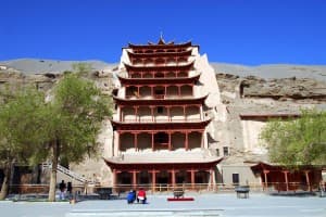 The Dunhuang Mogao Crottoes The Dunhuang Mogao Crottoes