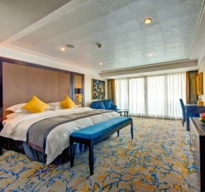 Yangtze-Gold-Deluxe-Suite.jpg Yangtze-Gold-Deluxe-Suite.jpg