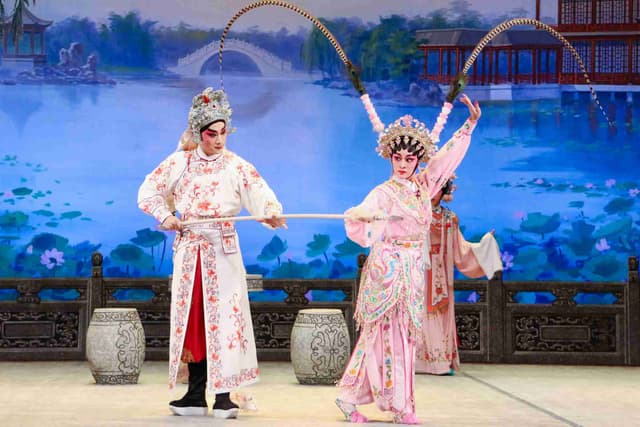 Cantonese Opera.jpg Cantonese Opera.jpg