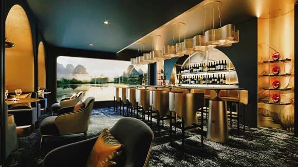 Yangtze-Explorer-Petrus-Restaurant.jpg Yangtze-Explorer-Petrus-Restaurant.jpg