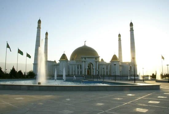Gypjak Mosque.jpg Gypjak Mosque.jpg