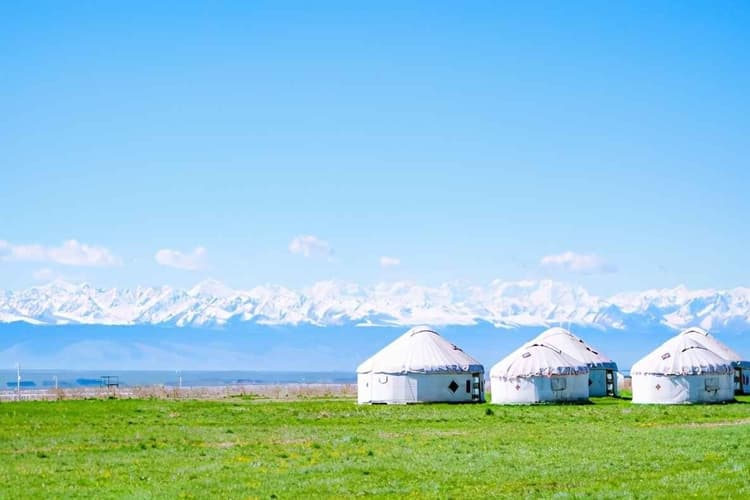Mongolian Yurt Stay.jpg Mongolian Yurt Stay.jpg