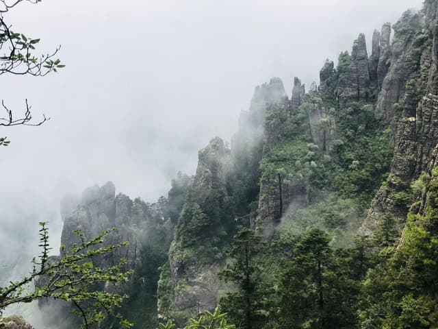 Shennong Valley 3.jpg Shennong Valley 3.jpg