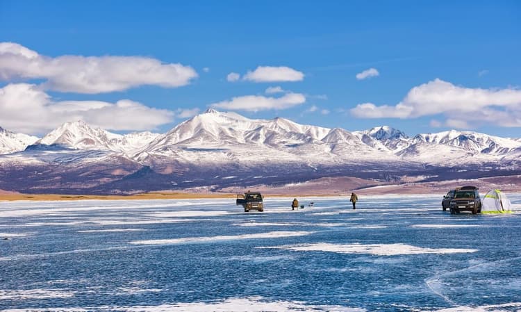 Khovsgol Lake2.jpg Khovsgol Lake2.jpg