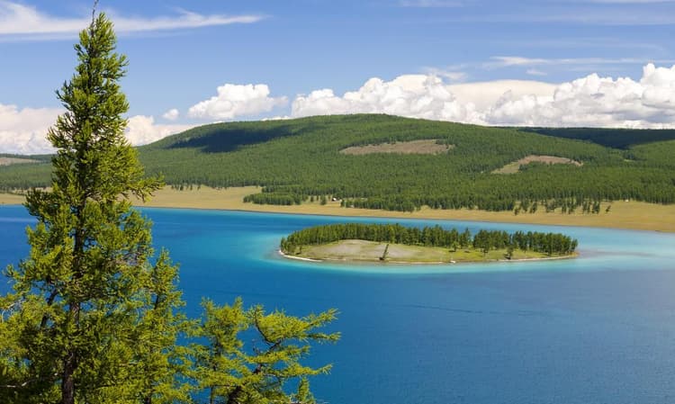 Khovsgol Lake.jpg Khovsgol Lake.jpg