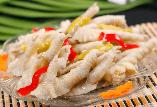Chicken Feet.jpg Chicken Feet.jpg