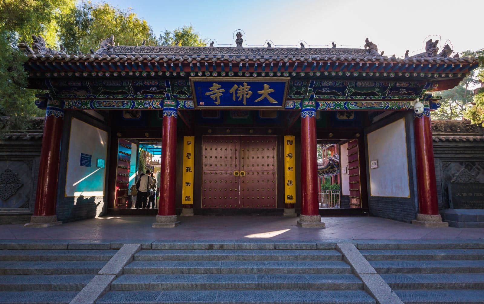 giant-buddha-temple giant-buddha-temple