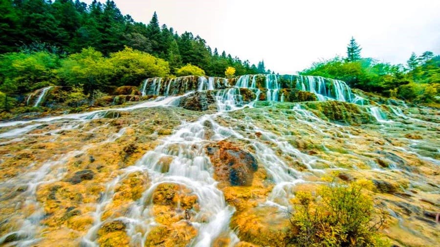 huanglong-scenic-area-1 huanglong-scenic-area-1