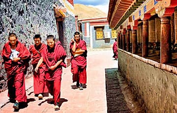 18-days-travel-silk-road-in-china-with-escorted-guide 18-days-travel-silk-road-in-china-with-escorted-guide