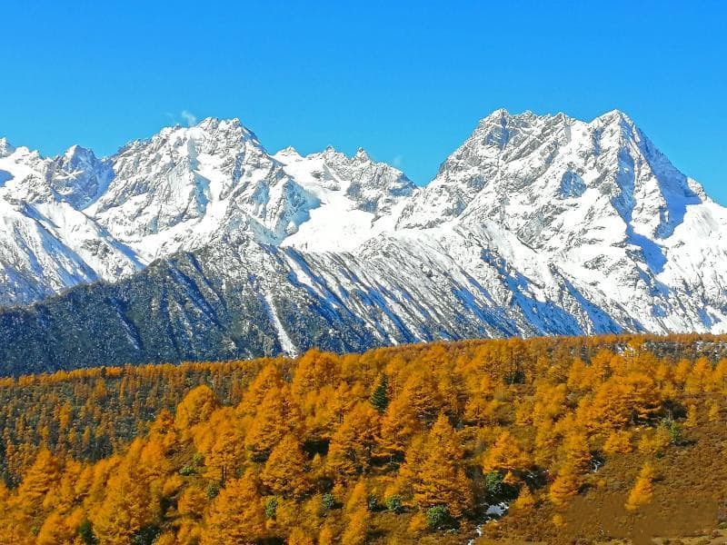 baima-snow-mountain baima-snow-mountain