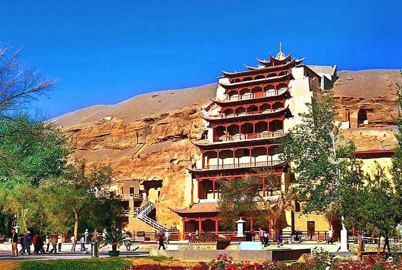 mogao-grottoes-01 mogao-grottoes-01
