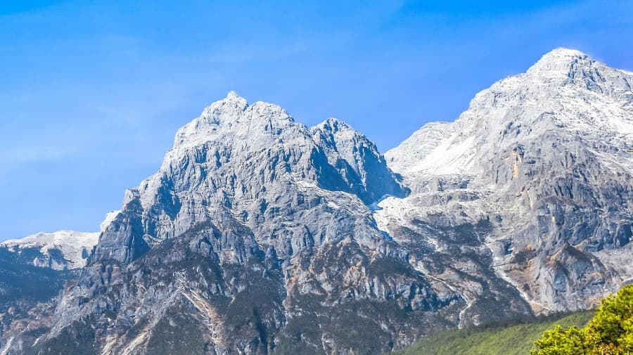 jade-dragon-snow-mountain jade-dragon-snow-mountain