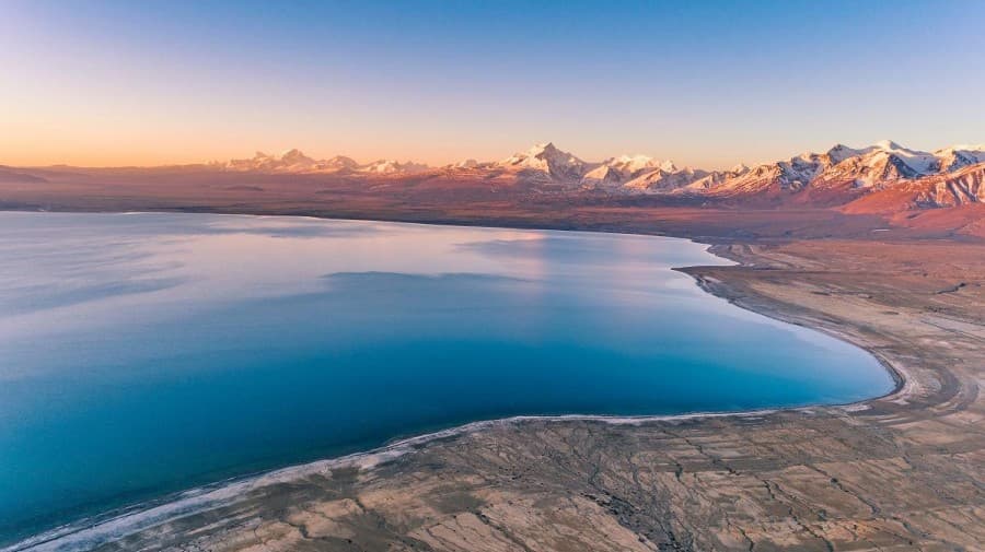 lake-peiku-tso lake-peiku-tso
