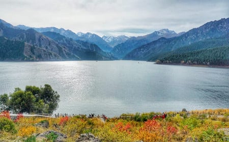 dunhuang-to-urumqi-train-tour-1 dunhuang-to-urumqi-train-tour-1
