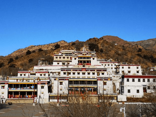 wudang-monastery wudang-monastery