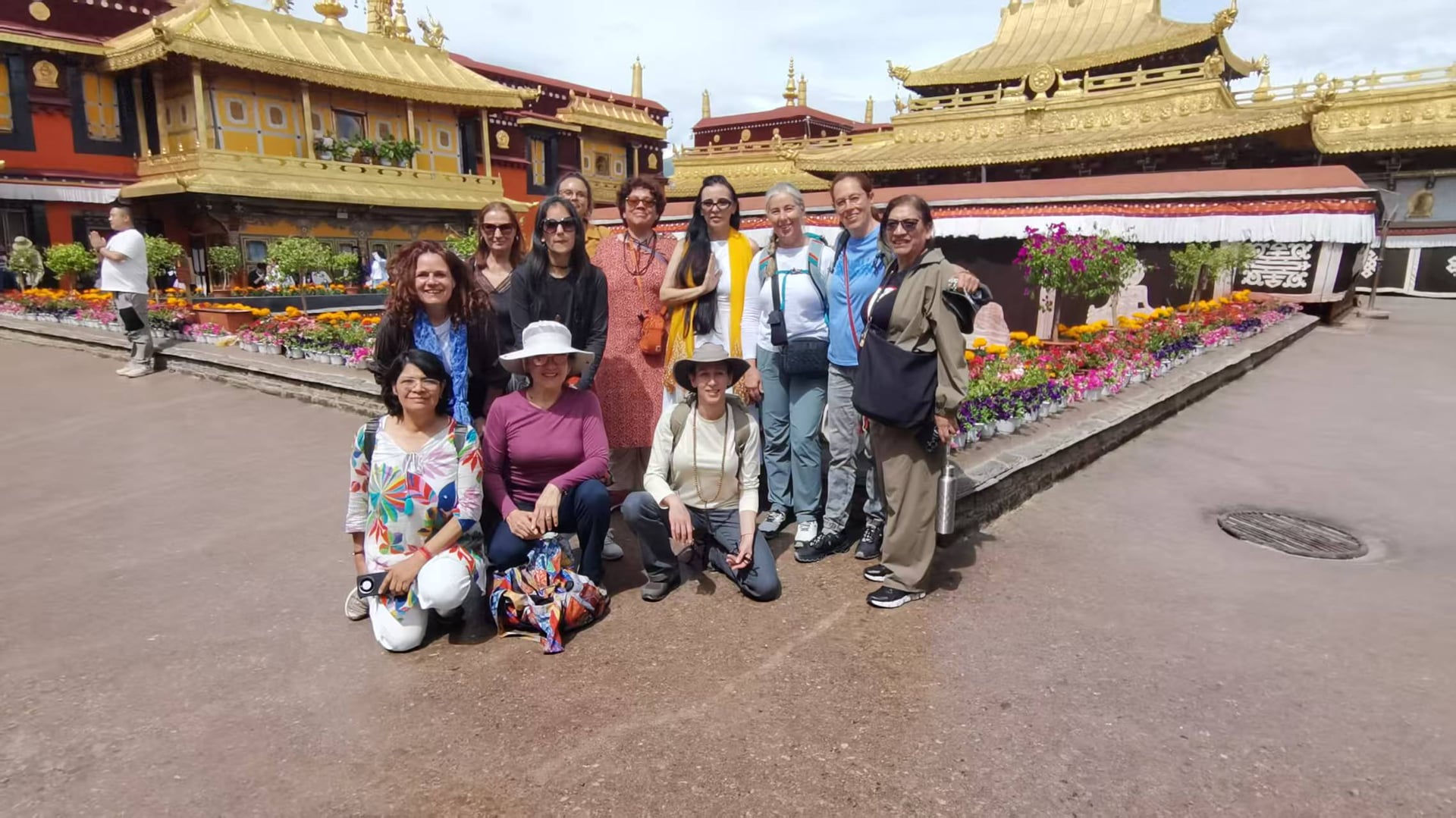 8-days-tibet-tour-to-lhasa-shigatse-damxung 8-days-tibet-tour-to-lhasa-shigatse-damxung