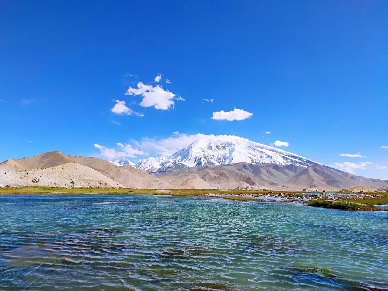 karakul-lake-1 karakul-lake-1