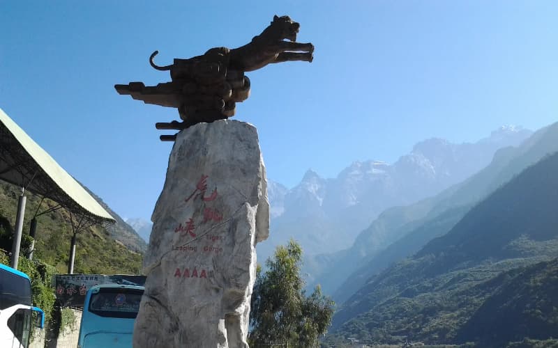 tiger-leaping-gorge tiger-leaping-gorge