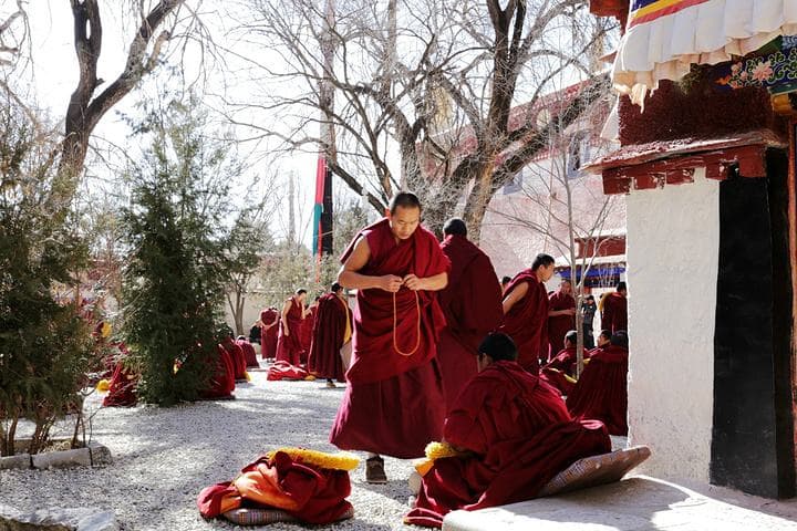 sera-monastery sera-monastery