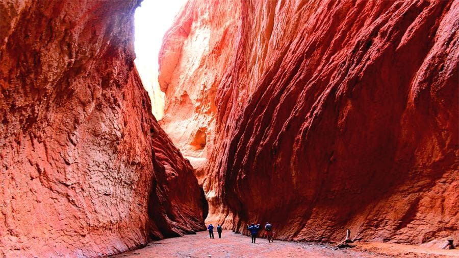 tianshan-mysterious-grand-canyon tianshan-mysterious-grand-canyon