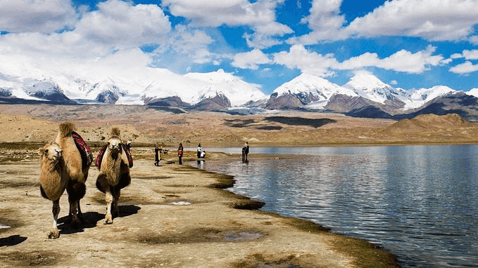 karakul-lake-2 karakul-lake-2