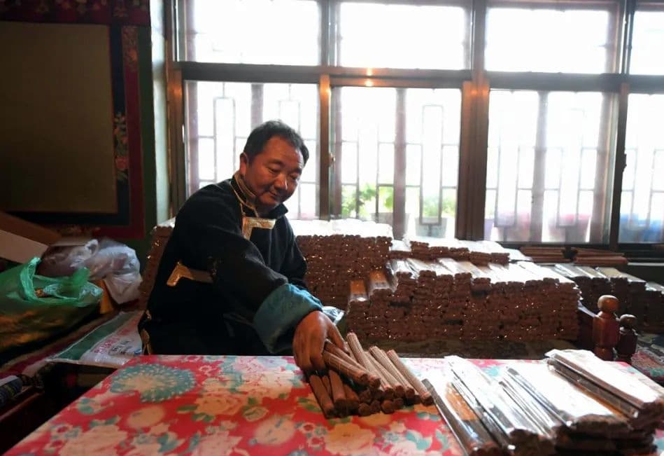 tibetan-incense tibetan-incense