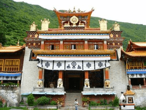 lhagang-monastery-2 lhagang-monastery-2