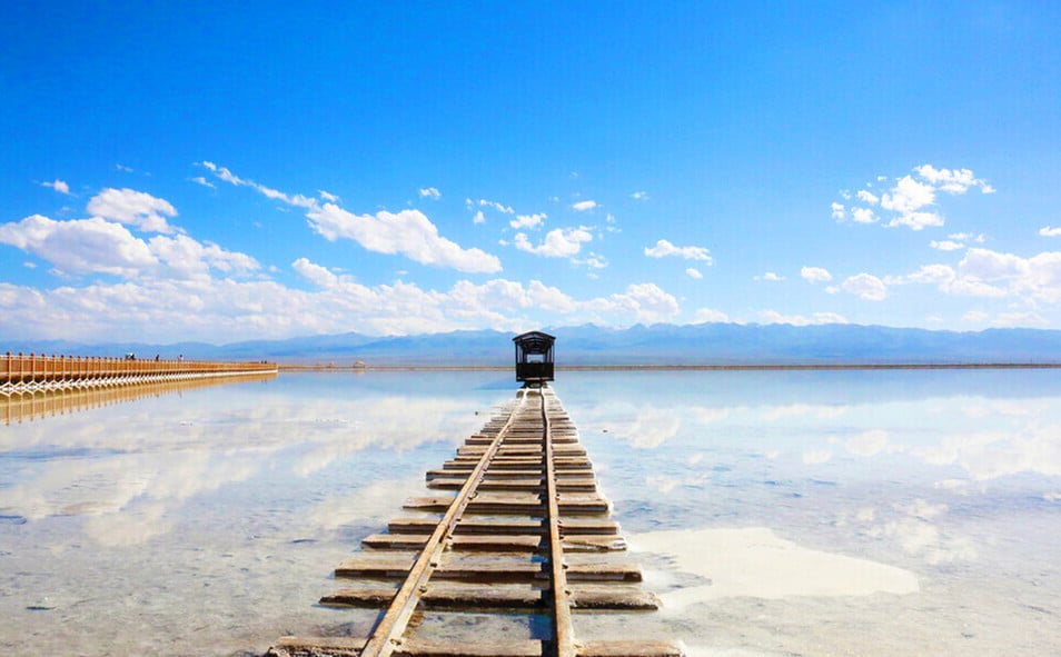 chaka-salt-lake-2 chaka-salt-lake-2
