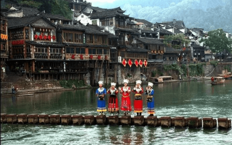 fenghuang-ancient-town-2 fenghuang-ancient-town-2