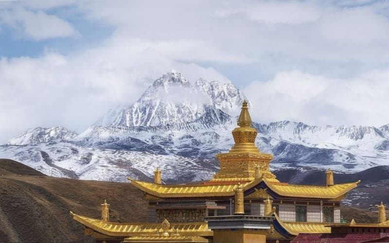 muya-golden-pagoda muya-golden-pagoda