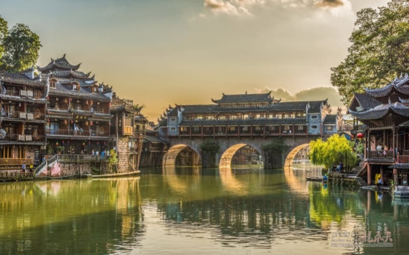 fenghuang-ancient-town-3 fenghuang-ancient-town-3
