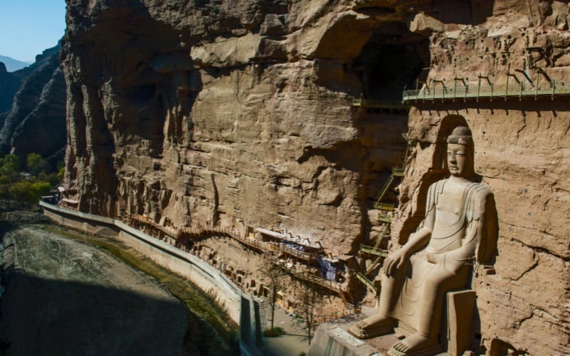 binglingsi-thousand-buddha-temple binglingsi-thousand-buddha-temple