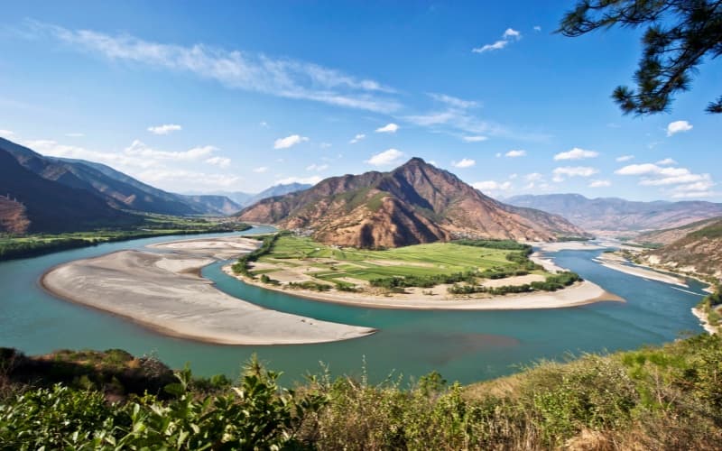 first-bend-of-yangtze first-bend-of-yangtze