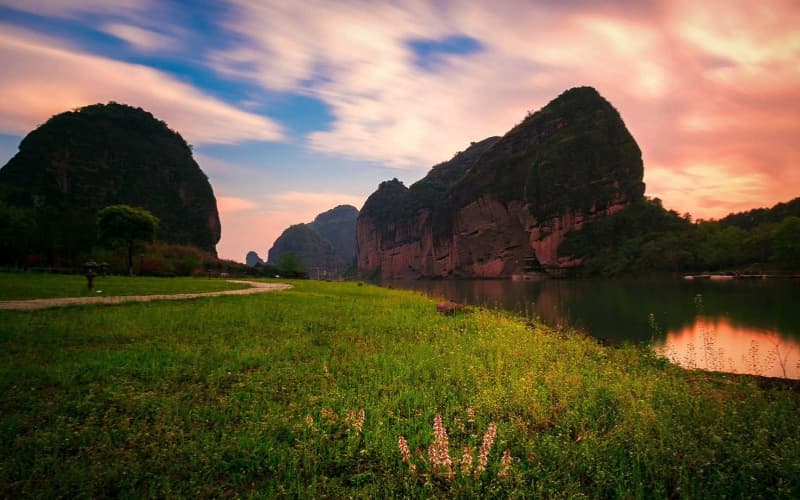 longhu-mountain-scenic-spot-2 longhu-mountain-scenic-spot-2