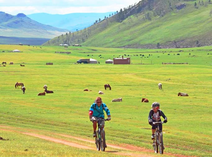 prairie-biking-2 prairie-biking-2