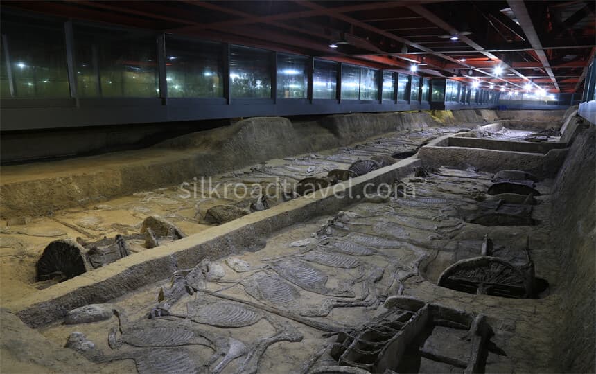 king-chu-chariot-burial-site king-chu-chariot-burial-site