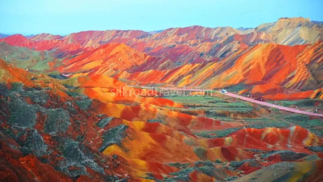 danxia-rainbow-mountains danxia-rainbow-mountains