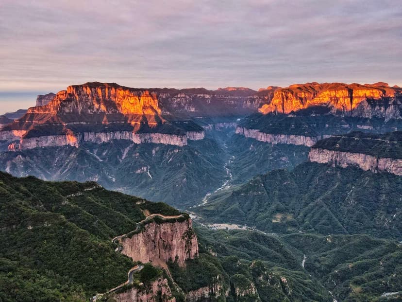 Taihang Mountain Grand Canyon Scenic Area.jpg Taihang Mountain Grand Canyon Scenic Area.jpg