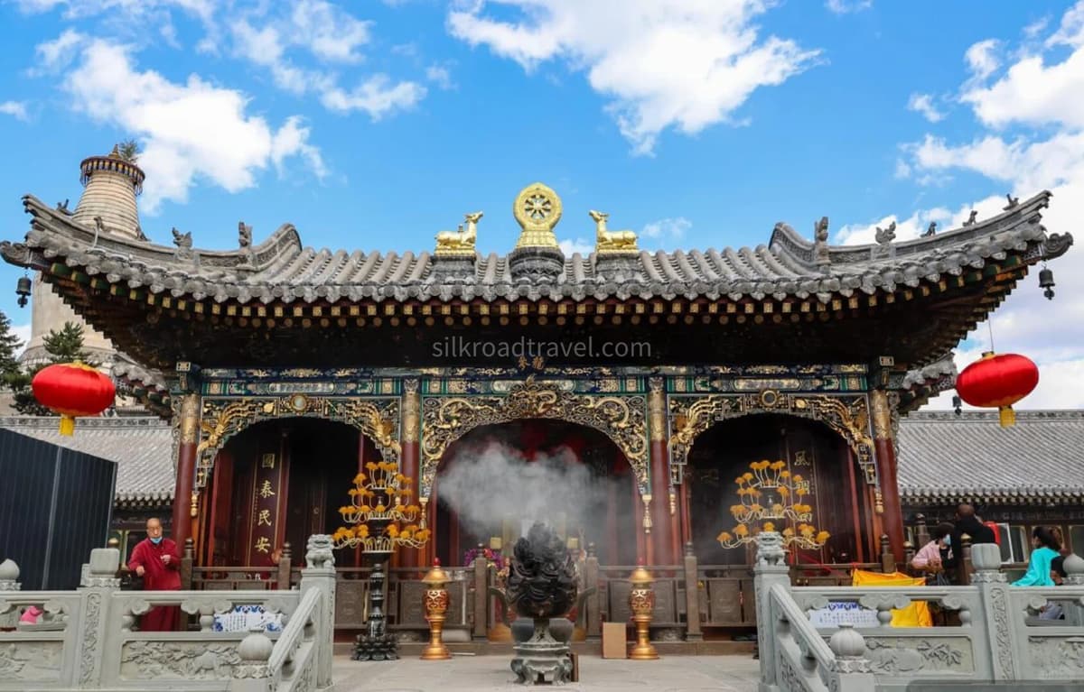Wuye Temple.jpg Wuye Temple.jpg