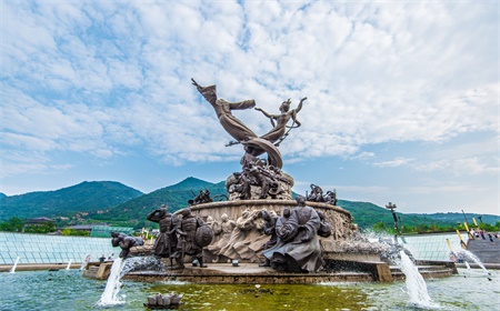 Huaqing Hot Spring