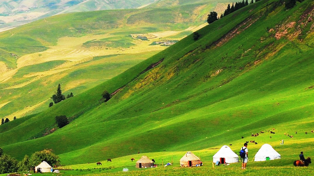 Silk Road Xinjiang Tours, Explore the Culture of Silk Route and