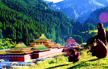 15 Days West China Adventure Tour to Xinjiang and Gansu