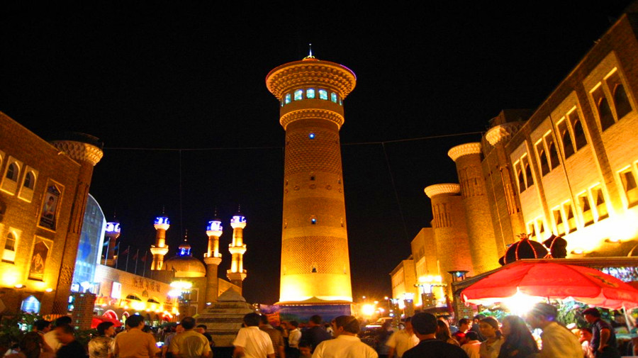 Xinjiang International grand Bazaar.jpg