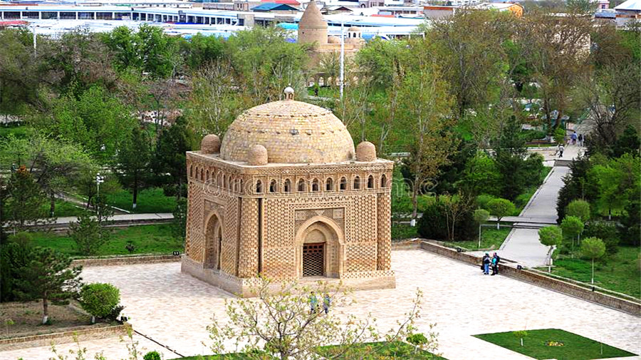 Samanides Mausoleum.jpg