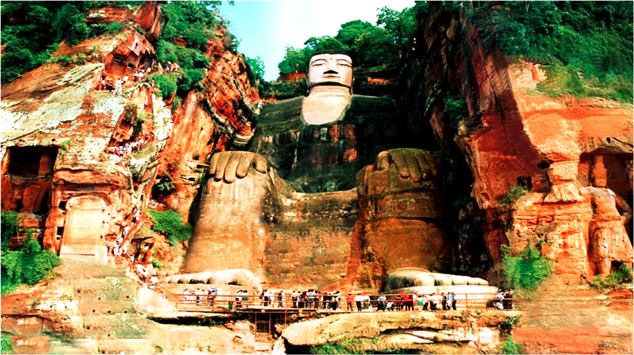 Leshan giant buddha.jpg