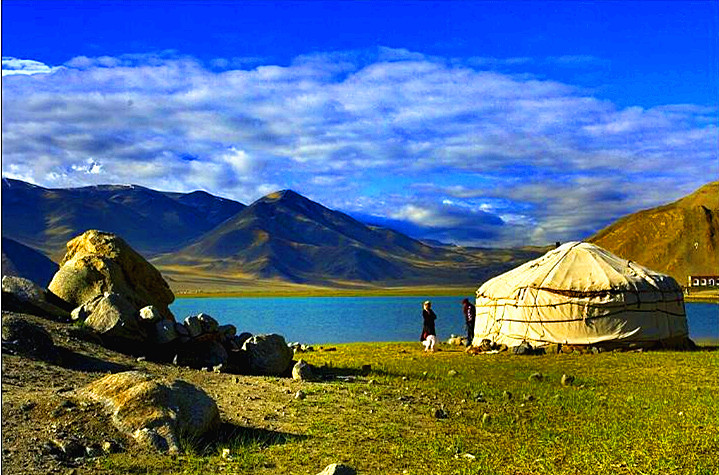Karakul Lake.jpg