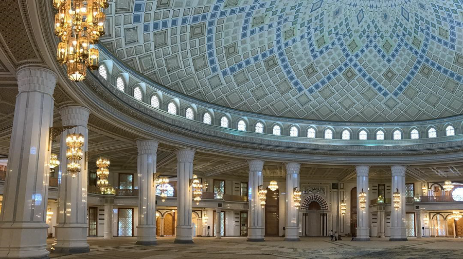 Turkmenbashy-ruhy-mosque.jpg