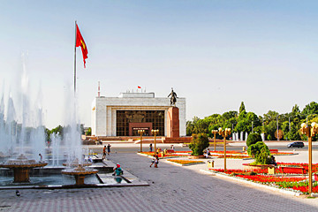6 Days Kyrgyzstan Tour from Bishkek to Kochkor
