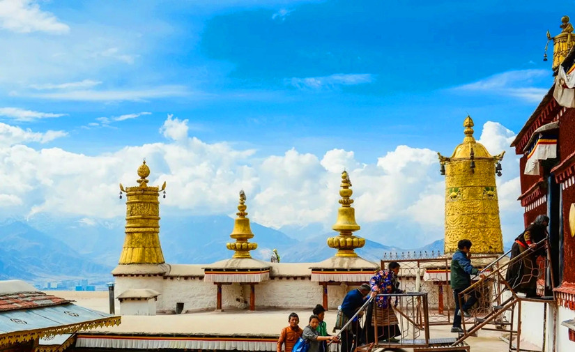 Lhasa-monastery.jpg