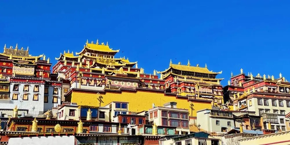 Songzanlin Monastery.jpg
